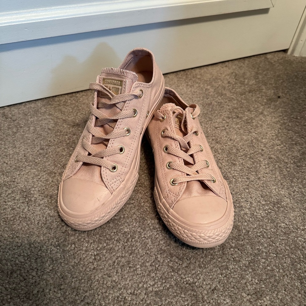 Converse Kid’s Size 2, Blush Pink with Gold Detail, Gently Worn